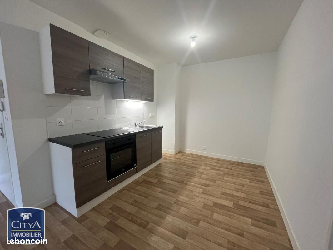 Appartement 2 pièces 46 m² · à Lusignan · 46 m² · 590 €/mois