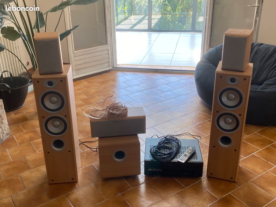Enceinte de salon Jamo + ampli yamaha (image 1)