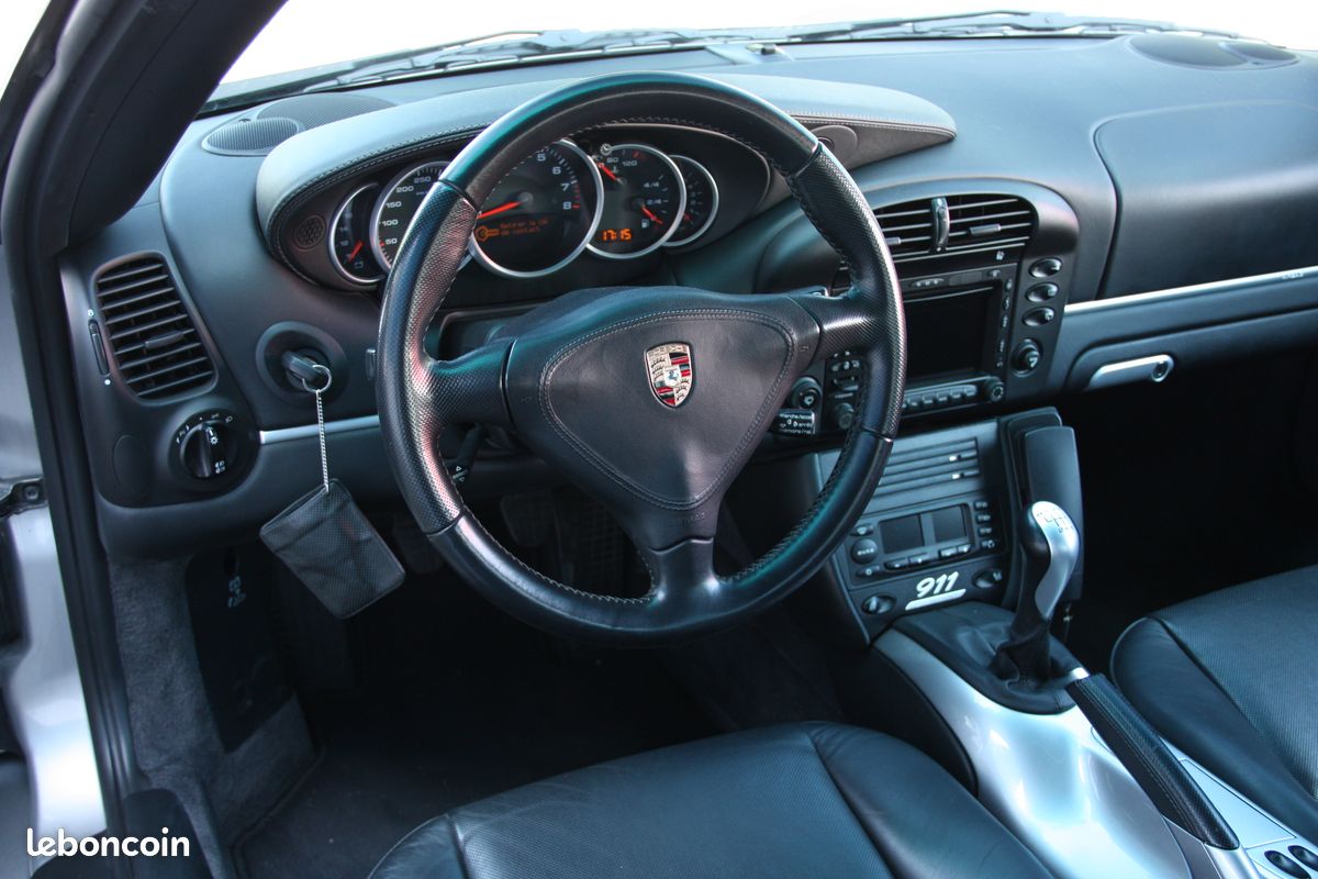 Porsche 911 996 40th Jahre 3.6l 345cv (X51 usine) / 88.000km (image 4)
