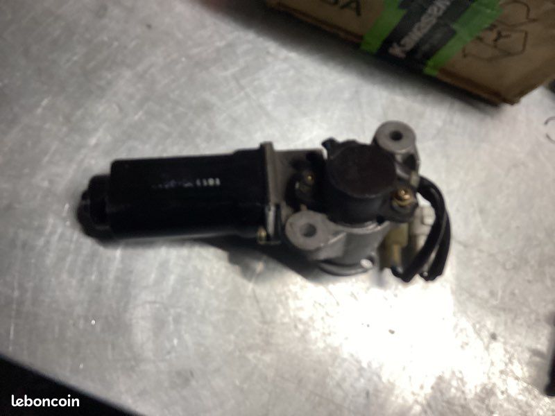 Moteur de valve kawasaki 250 kr1 (image 2)