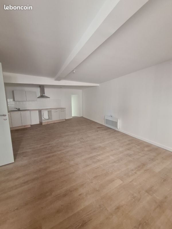 Appartement 3 pièces 74 m² · à Limoux · 74 m² · 630 €/mois