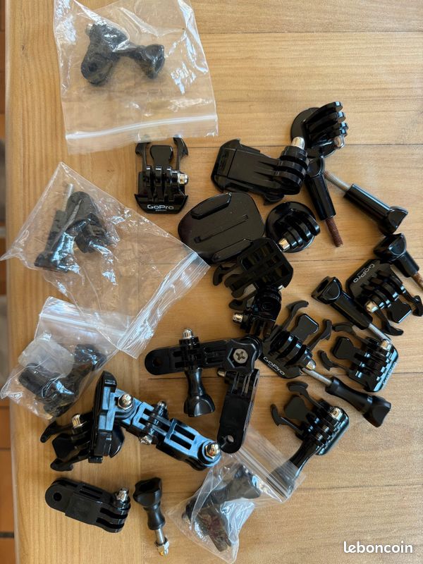 Caméras GoPro Hero 3+ Black Édition avec nombreux accessoires pour la plongée (image 12)
