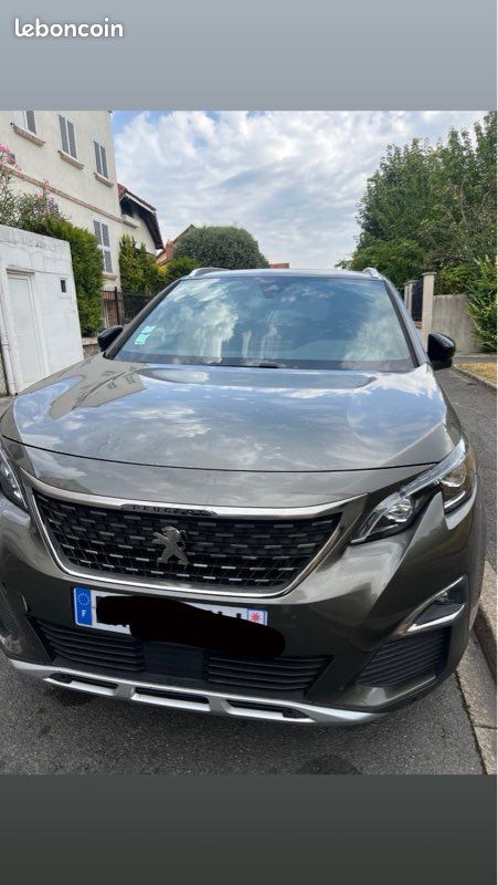 Peugeot 5008 (image 1)