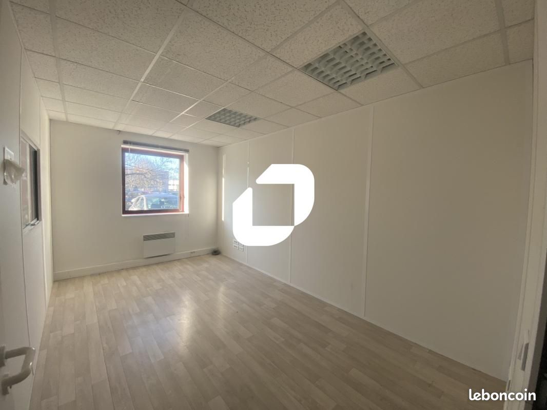 Local d'activité 1 052 m² (image 4)