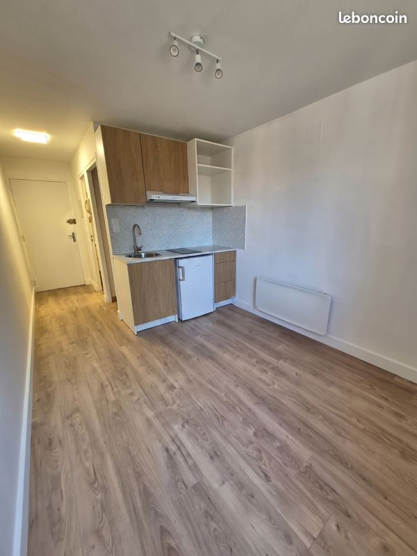 Appartement 1 pièce 15 m² · à Maing · 15 m² · 360 €/mois