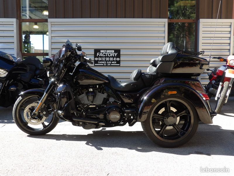 Harley Davidson TRIKE TRI GLIDE 1923 CVO (image 8)