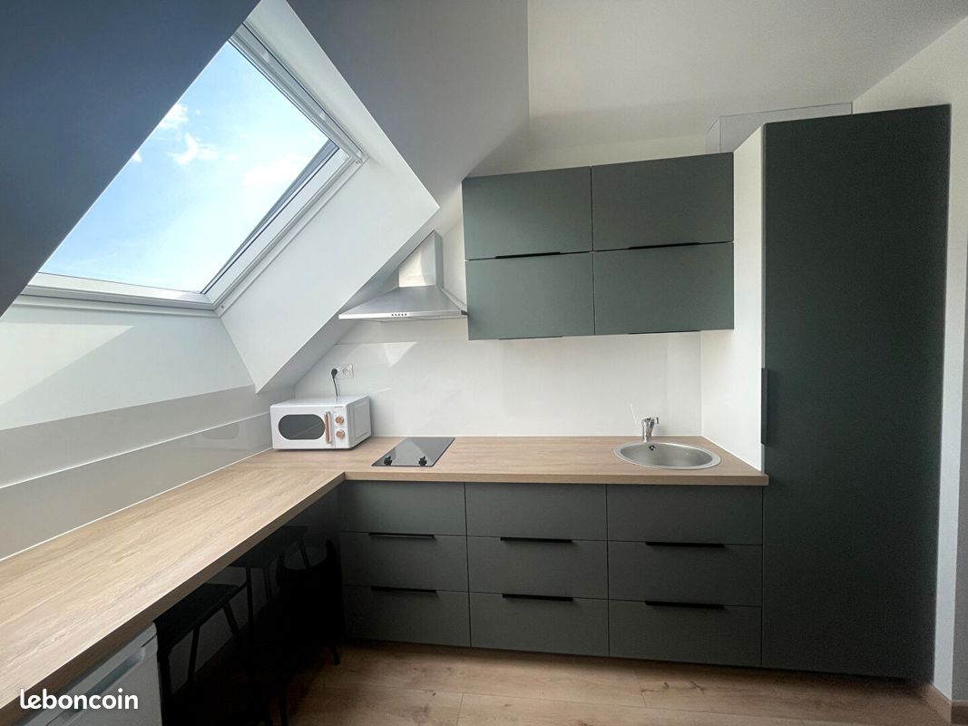 Appartement 1 pièce 18 m² · à Châteauroux · 18 m² · 450 €