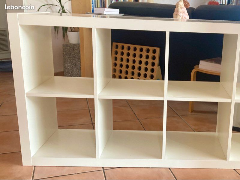 Étagère KALLAX IKEA avec 8 cases (image 2)