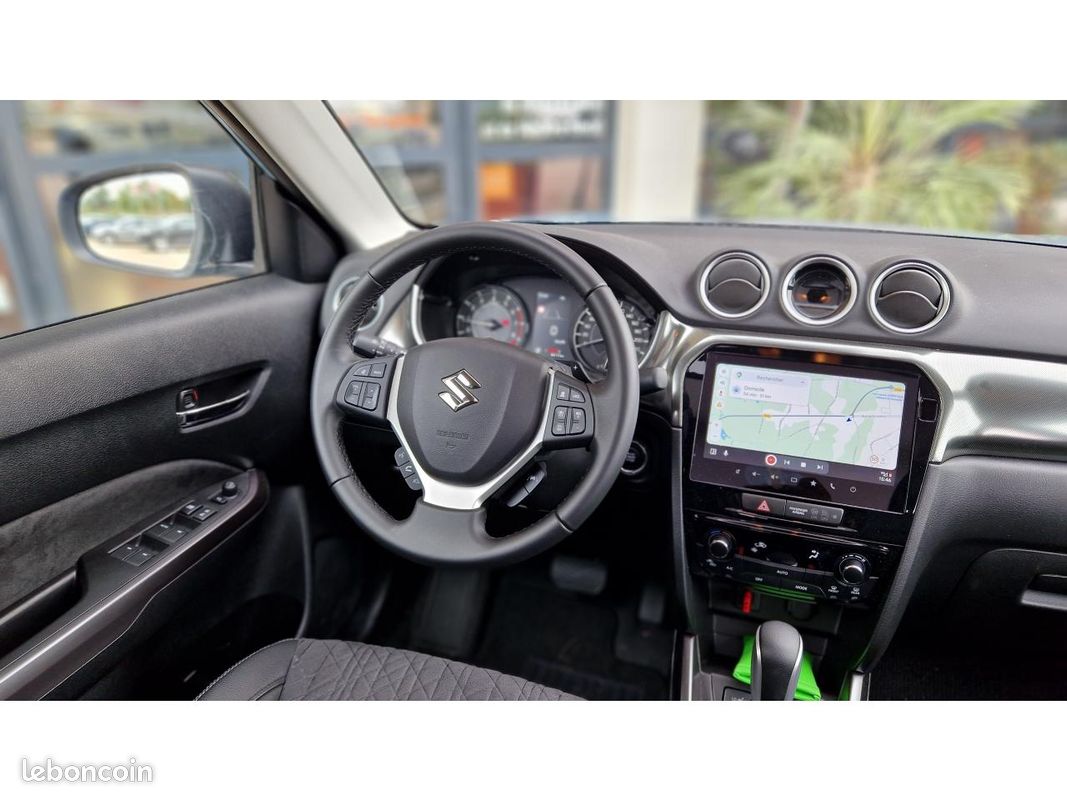 SUZUKI VITARA 1.4 Boosterjet + Hybrid SHVS - BVA 2015 Style PHASE 3 (image 34)