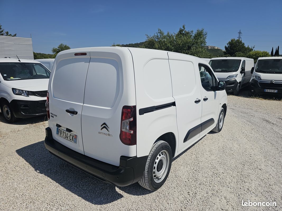 Citroen BERLINGO VAN BLUEHDI 100 S&S GPS CARPLAY AVEC 12 450 KM (image 4)