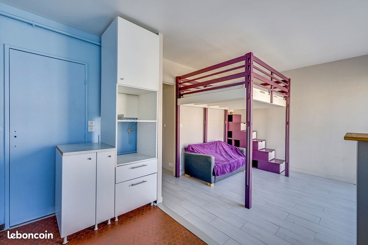 Appartement 1 pièce 31 m² · à Paris · 31 m² · 318 000 €