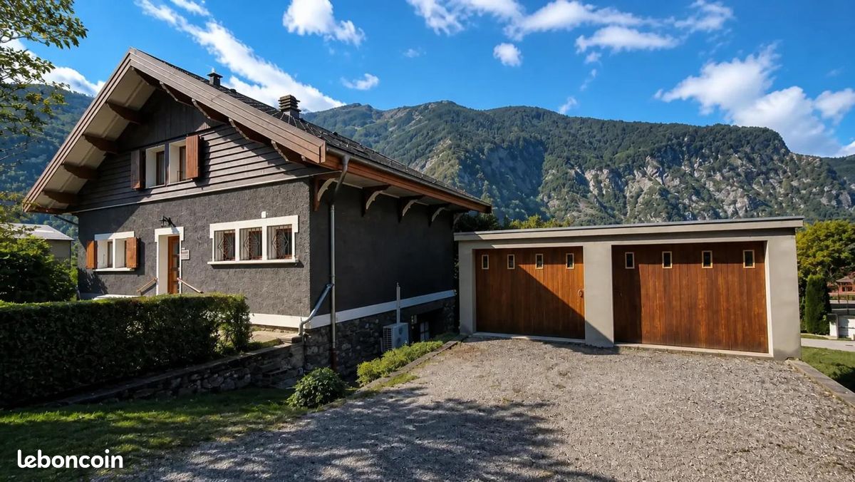 Maison 10 pièces 125 m² · à Saint-Julien-Mont-Denis · 125 m² · 395 000 €