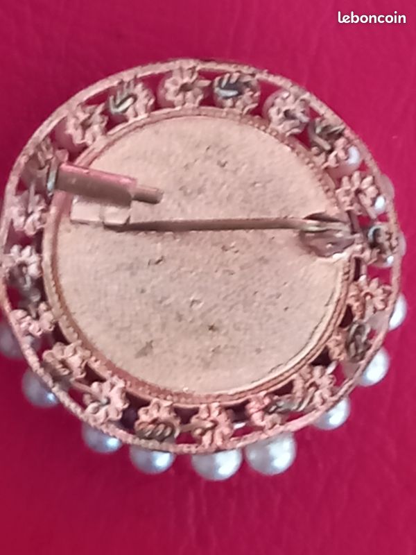 Belle Broche Ancienne 1900 En Laiton Avec Zircon - État D'usage, Dorée, Occasion