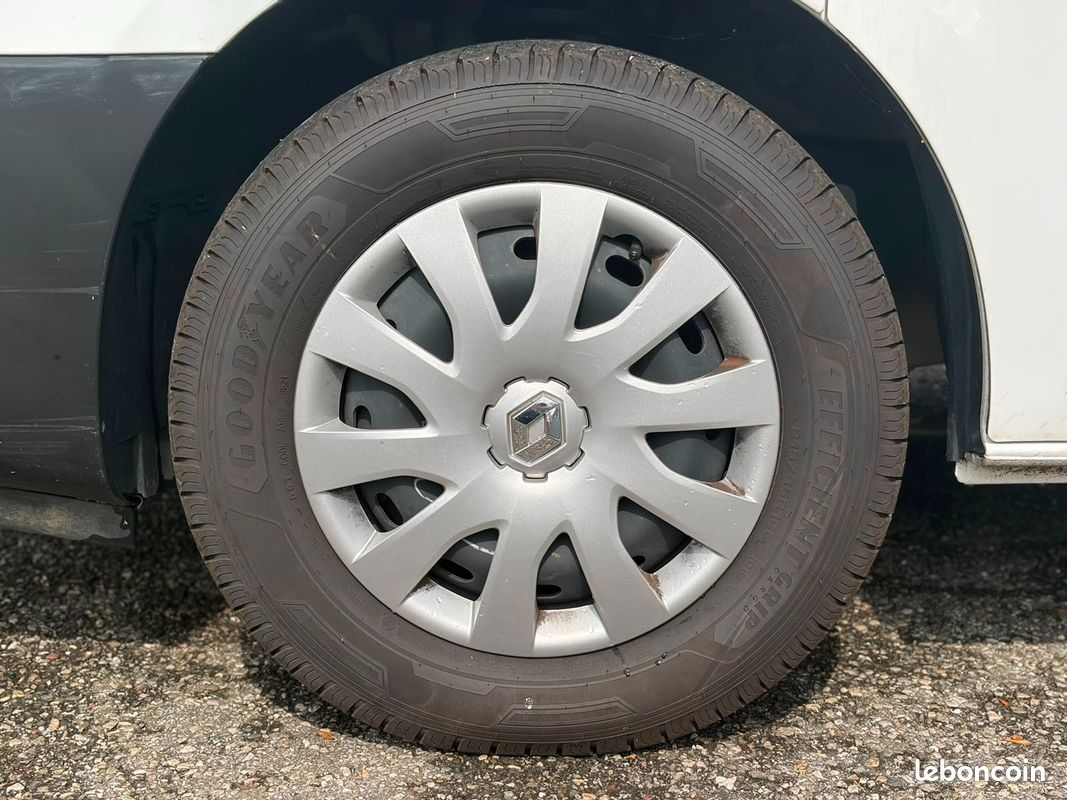 Renault trafic cabine approfondie l2h1 1200 kg dci 170 grand confort (image 23)