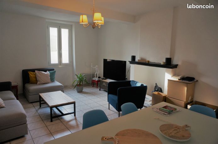 Immeuble 170 m² Sarrians