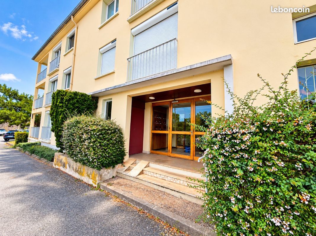 Appartement 1 pièce 28 m² · à Troyes · 28 m² · 55 000 €