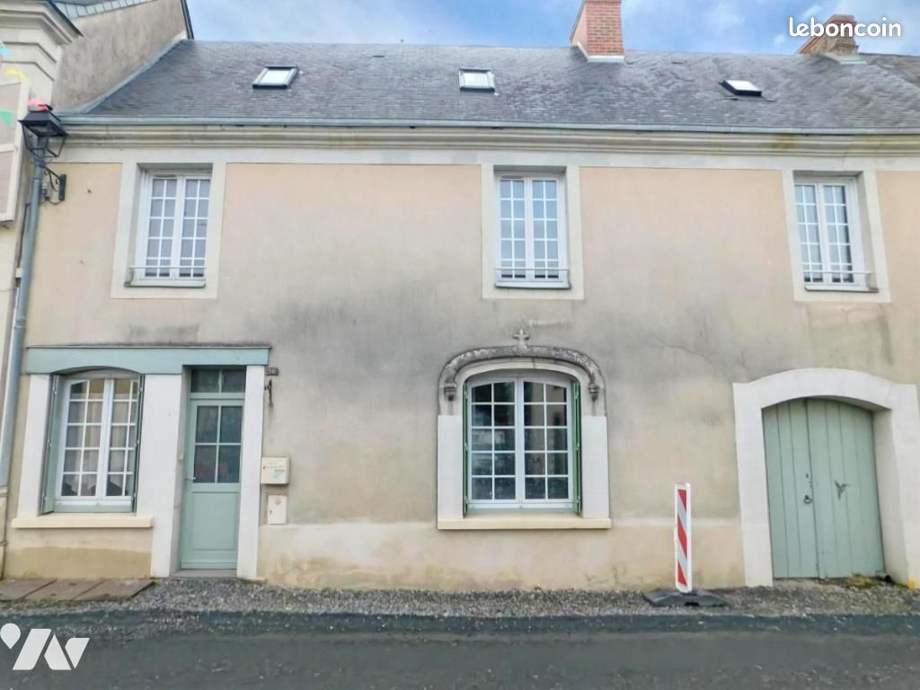 Maison 6 pièces 126 m² · à Saint-Denis-d'Anjou · 126 m² · 144 330 €