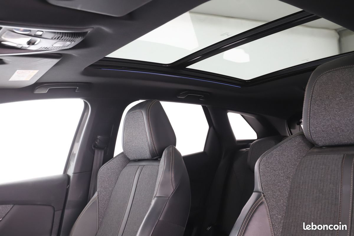 Peugeot 3008 1.6 THP GT Line EAT6 165 ch (image 25)