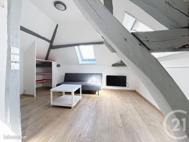 Studio 1 pièce 11 m²