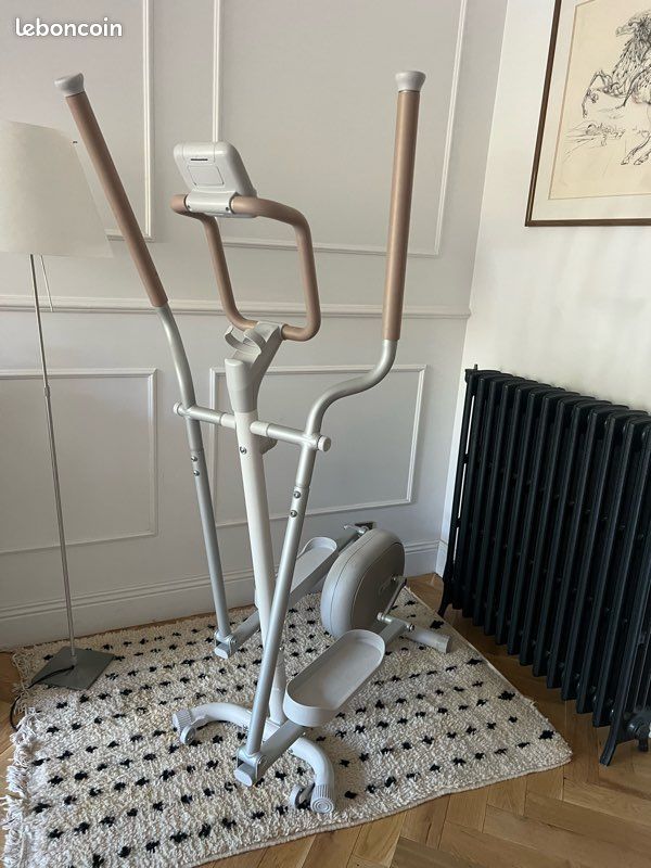 Vélo elliptique Décathlon blanc Sport Plein air