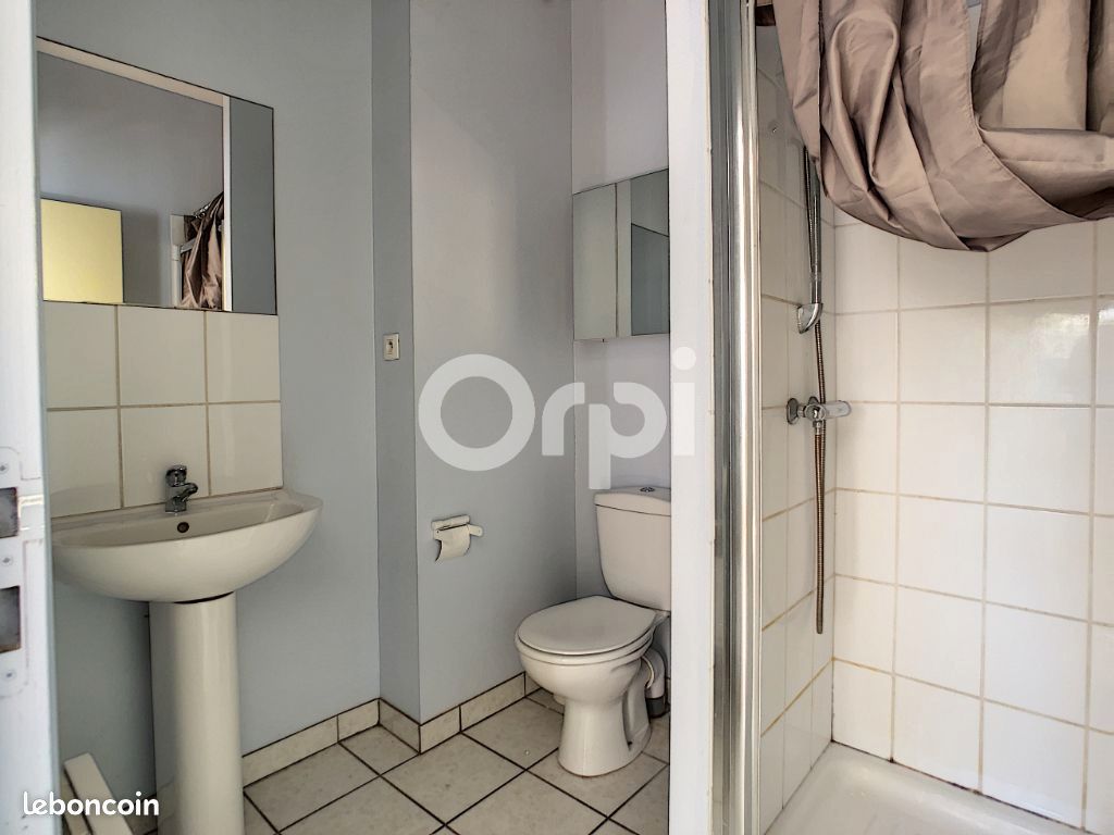 Studio 1 pièce 19 m² - Brive-la-Gaillarde 19100 (image principale 3)