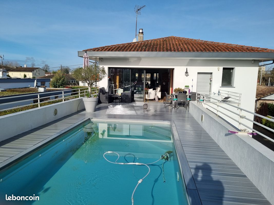 Maison 5 pièces 225 m² · à Gradignan · 225 m² · 640 000 €