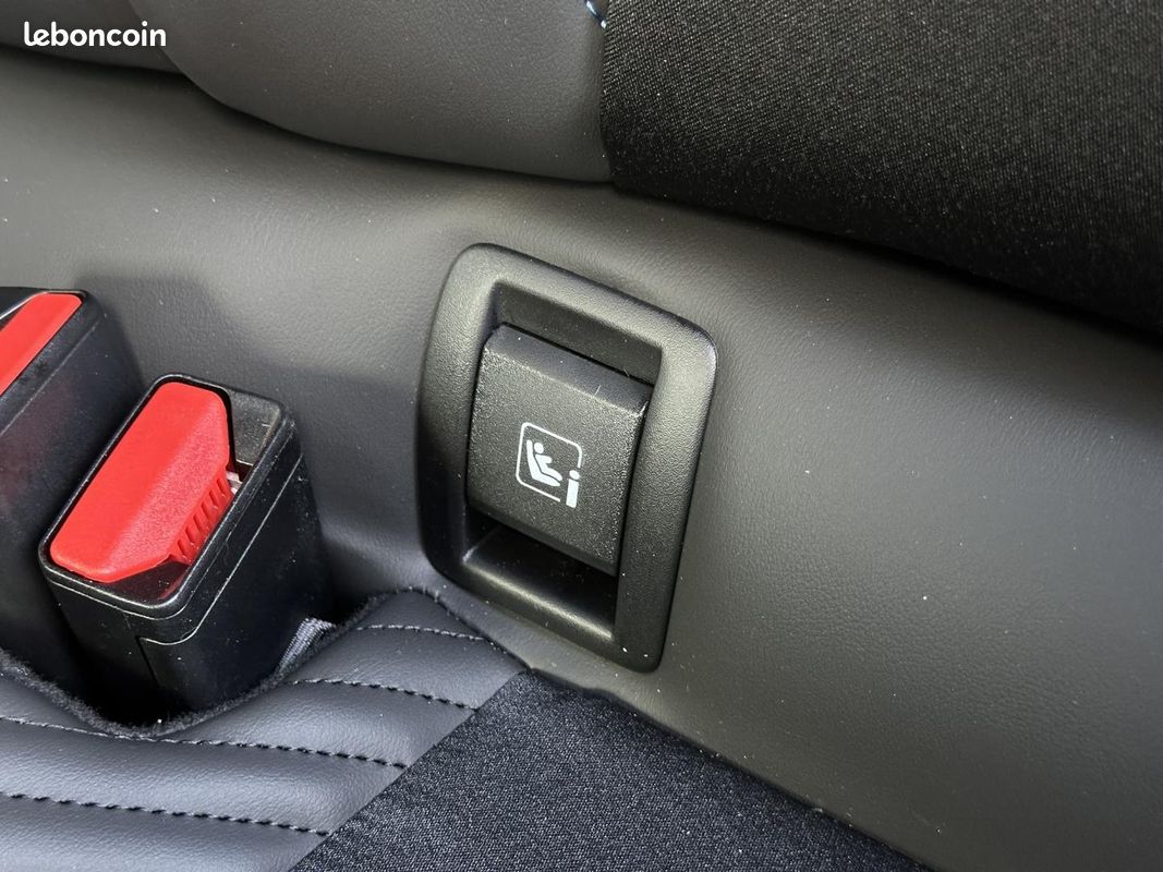 Renault Clio 1.8 E-Tech 160ch full hybrid esprit Alpine (image 39)