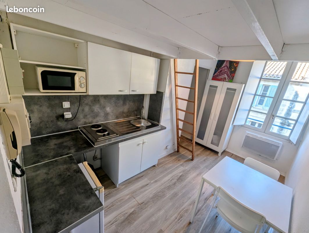Appartement 1 pièce 18 m² · à Avignon · 18 m² · 405 €/mois