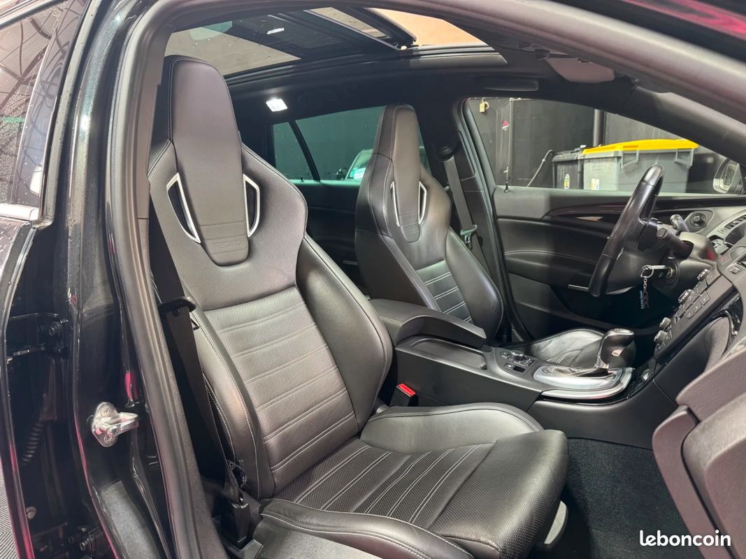 OPEL INSIGNIA SPORTS TOURER 2.8 V6 Turbo - 325cv OPC / Vidange Boite : Pont AV-AR : Haldex : Moteur / 4 pneus neufs (image 22)