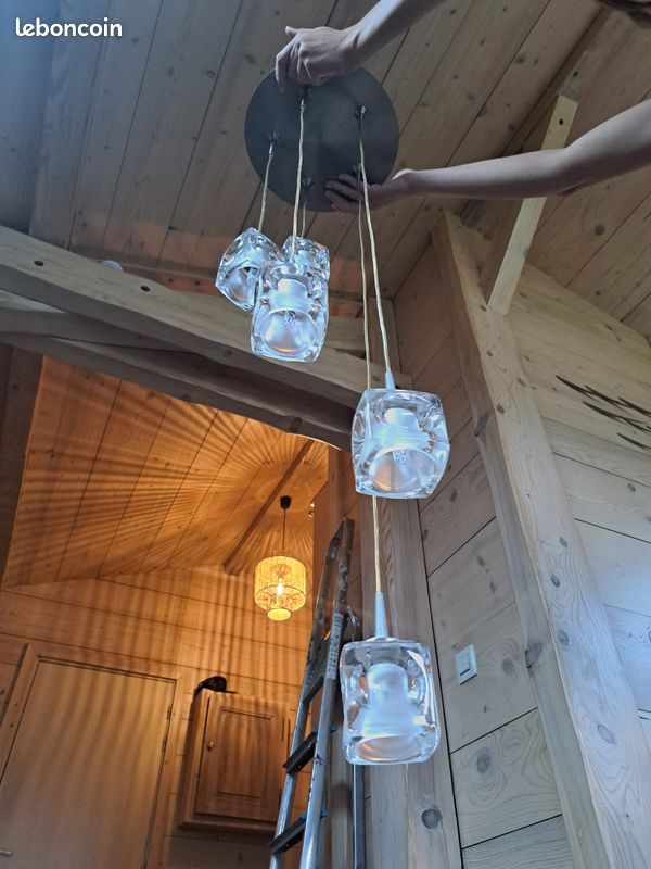 Luminaire suspendu (image 1)