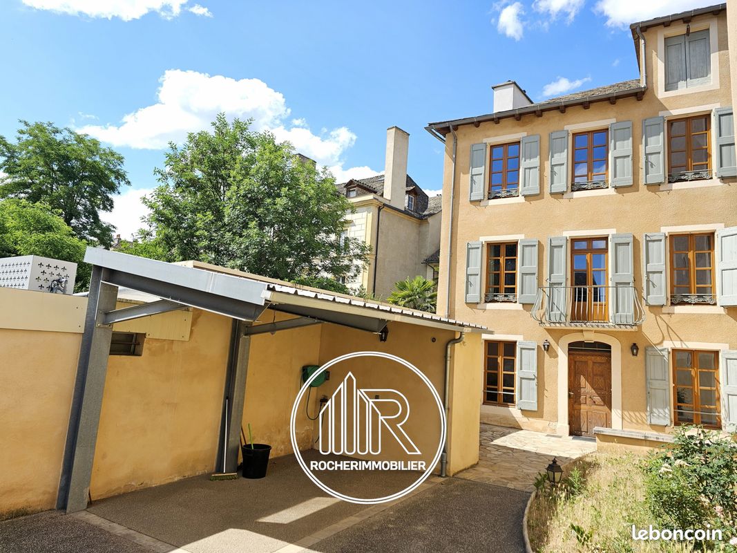 Maison 8 pièces 205 m² · à Marvejols · 205 m² · 175 000 €