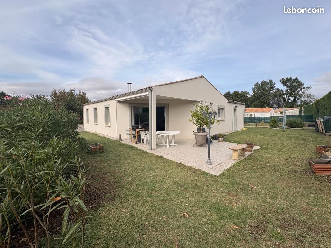 Maison 4 pièces 97 m² · à Pisany · 97 m² · 291 500 €