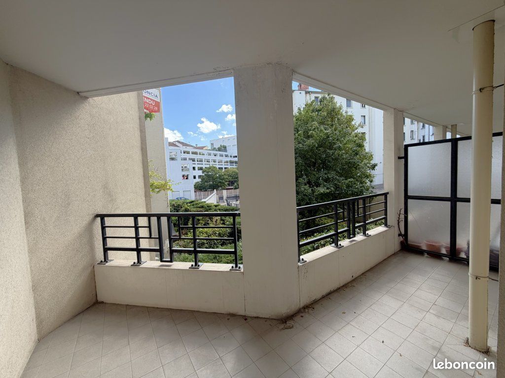 Appartement 1 pièce 25 m² · à Lyon · 25 m² · 605 €