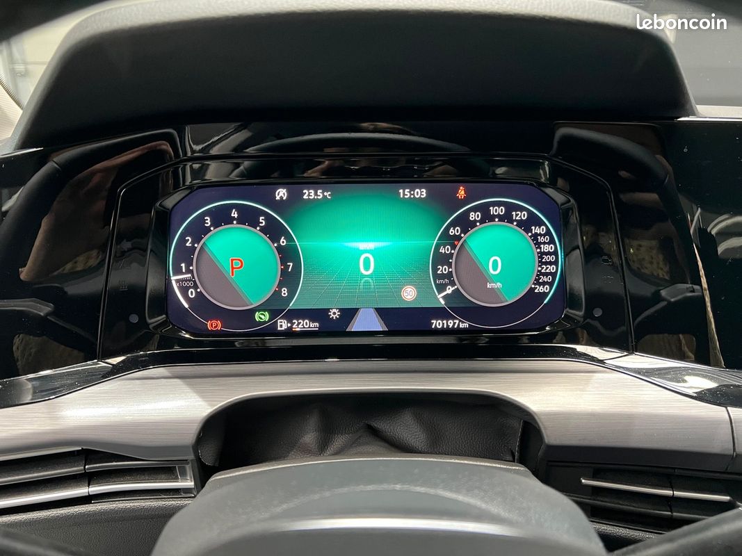 Volkswagen Golf 8 1.5 eTSi STYLE DSG7-150 cv-TOIT OUVRANT-VIRTUAL COCKPIT-CARPLAY-CAMERA DE RECUL (image 30)