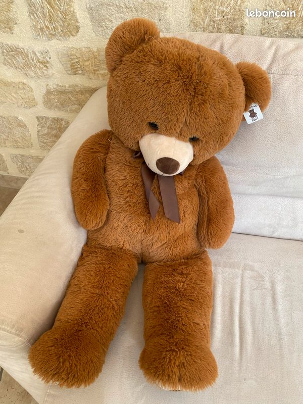 Joli ours en peluche (image 2)