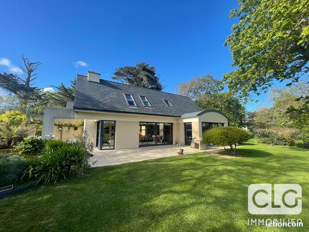 Propriété 8 pièces 210 m²