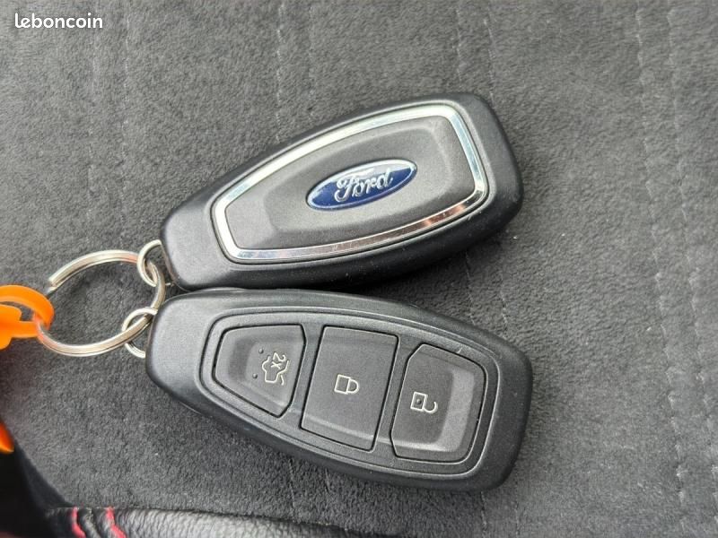 Ford Kuga 2.5 Duratec 225ch PHEV ST-Line X BVA (image 27)
