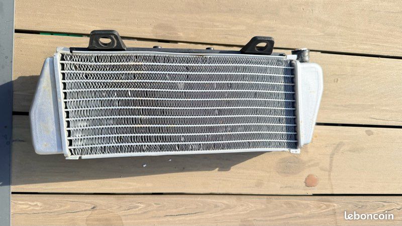 Radiateur gauche Husqvarna (image 1)
