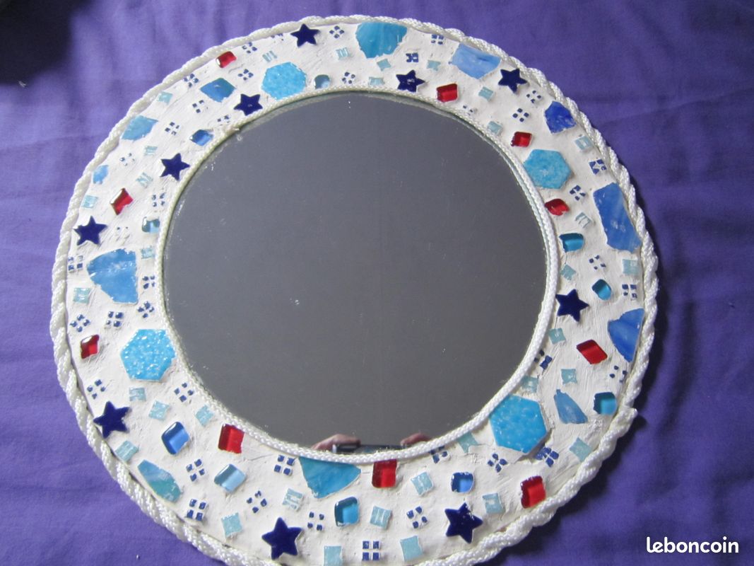 Miroir rond (fait main) Plâtre et Mosaïques ( diamètre 30cm ) (image 1)