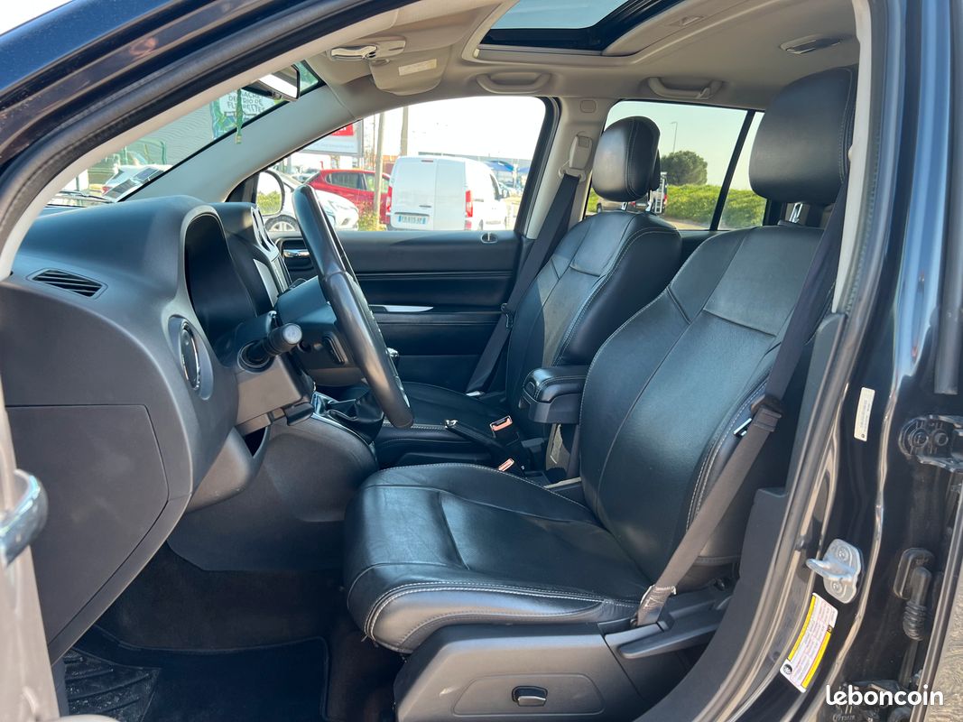 Jeep Compass 2.2 CRD 163 ch Limited 4x4 (image 4)