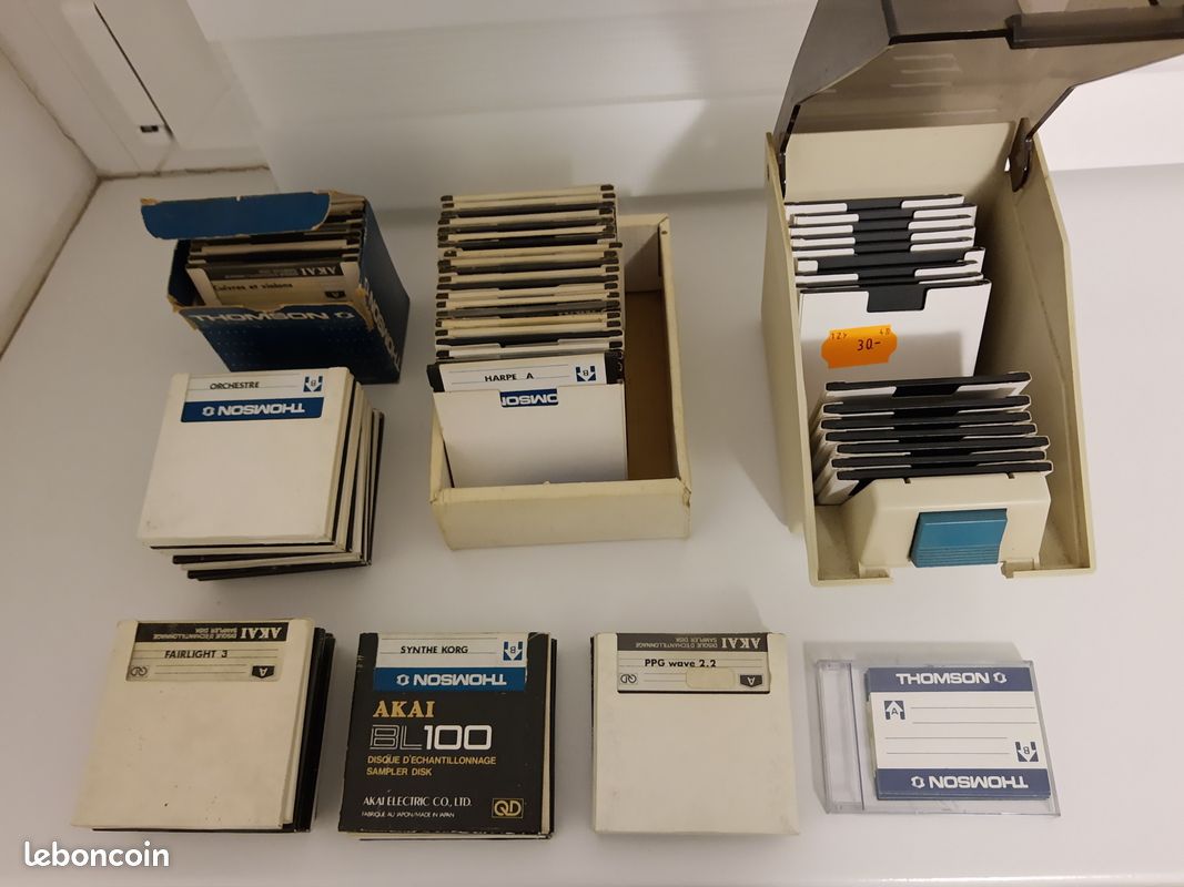 Sampler de collection / vintage AKAI S 612 - 1985 + MD 280 + 79 disks 2.8 - Très bon état (image 8)