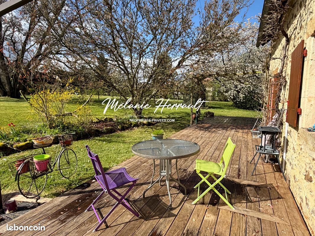 Maison 8 pièces 200 m² · à Val-de-la-Hune · 200 m² · 318 000 €