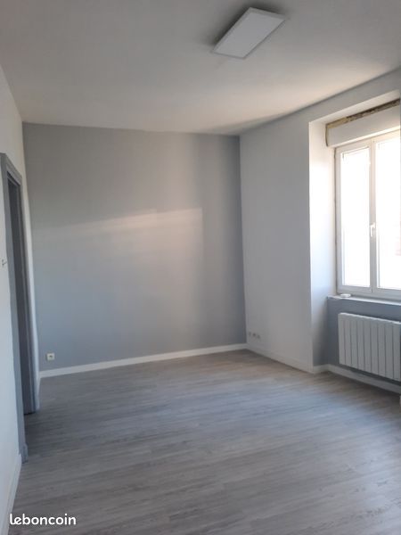 Appartement a louer oyonnax - 4 pièce(s) - 58 m2 - Surfyn