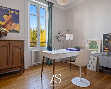 Maison 1 195 000 € - 200 m²