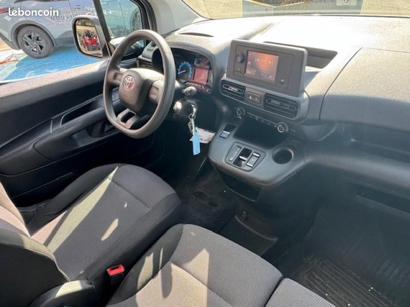 Toyota PROACE CITY Electric Medium 50 kWh Dynamic RC23 + Galerie (image 10)