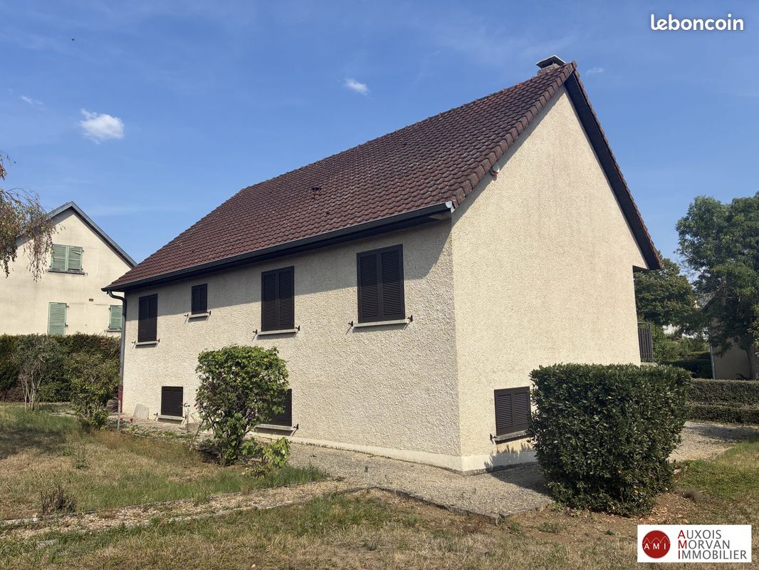 Maison 6 pièces 113 m² · à Semur-en-Auxois · 113 m² · 215 000 €