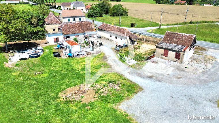 Propriété 8 pièces 179 m²