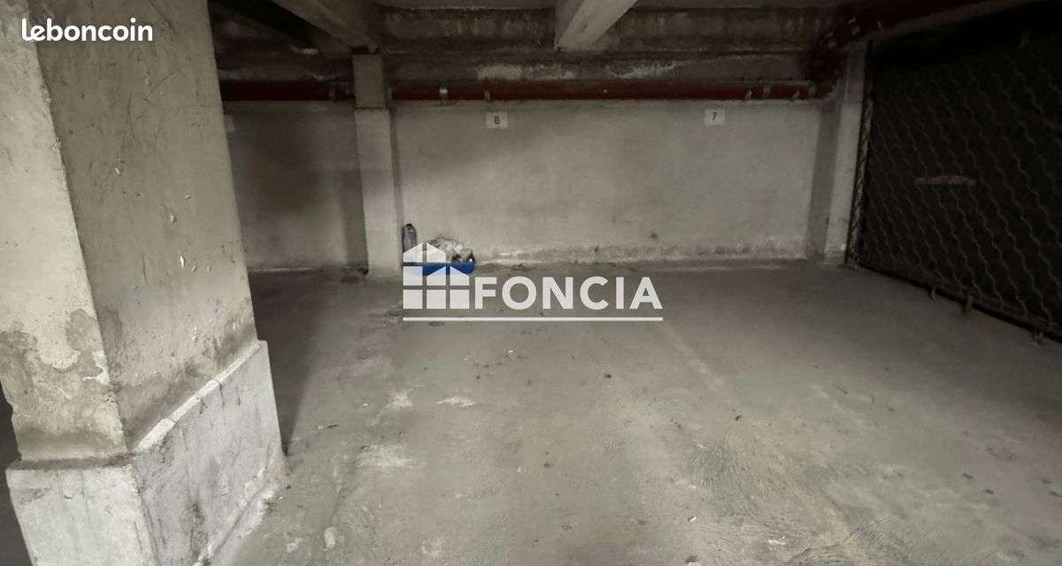 Garage · à Cavalaire-sur-Mer · 60 €/mois