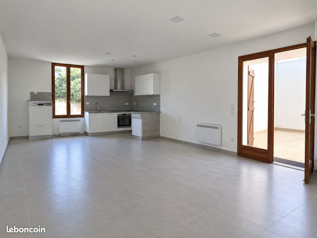 Appartement 3 pièces 80 m² · à Homps · 80 m² · 799 €/mois
