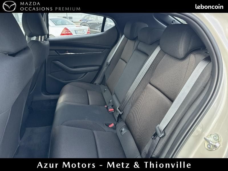 Mazda Mazda 3 2.0 e-SKYACTIV-X M-Hybrid 186ch Centre Line 2025 (image 9)